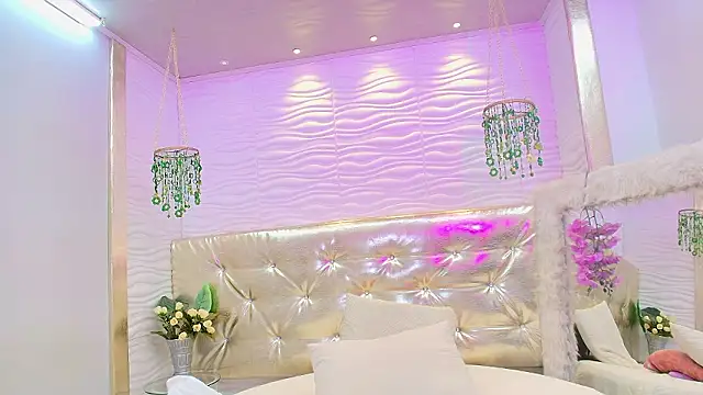 alanna_blaze's cam snapshot