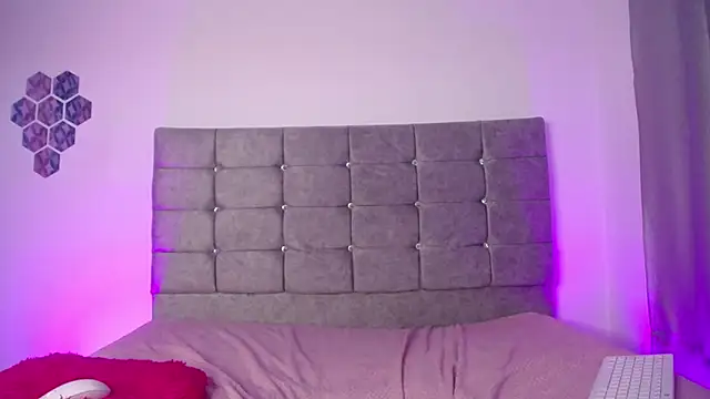 Valen_luxx's cam snapshot