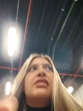 alana_69's cam snapshot