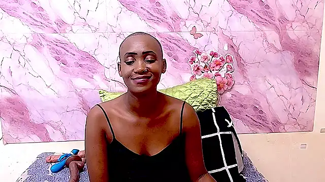 EbonyOlive69's cam snapshot