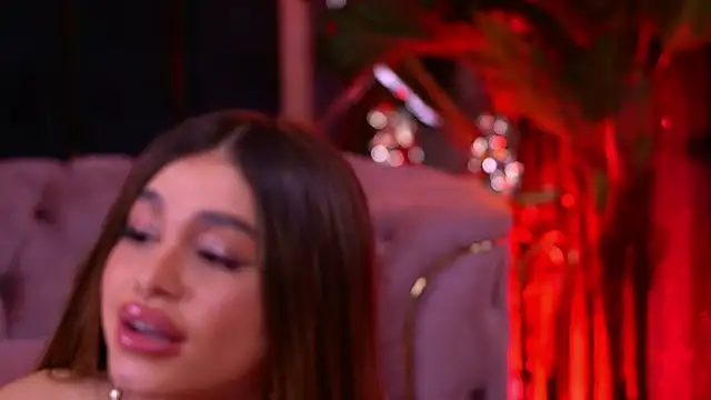 BellaNoirre live sex cam