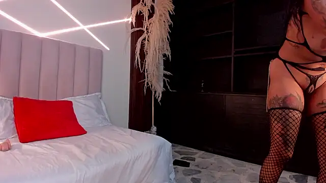 Isis_Moon's cam snapshot