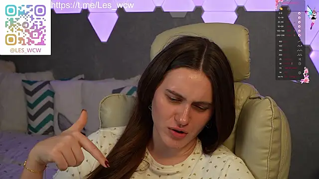 HarleyDeess's cam snapshot