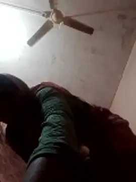 Seema_ji12's cam snapshot