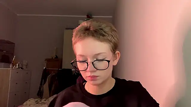 makeyousense's cam snapshot