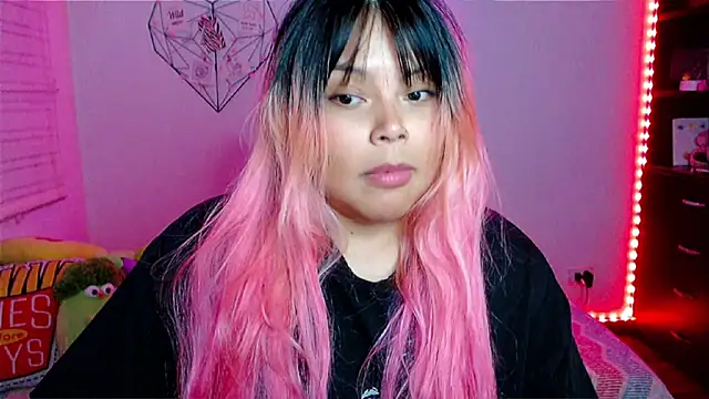 EllieMoonX's cam snapshot