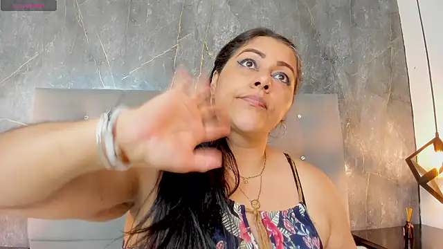 SexxyPamela's cam snapshot