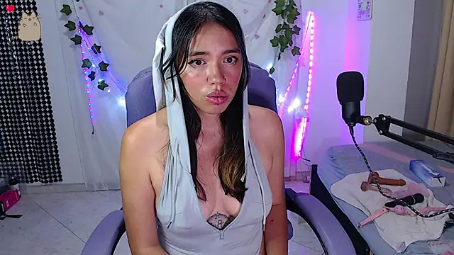 sophie_north's cam snapshot