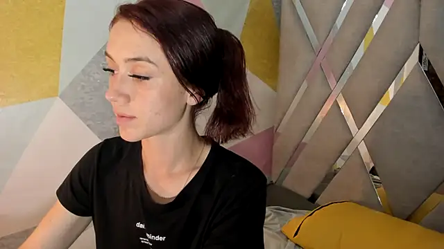 Amy_Kobold3's cam snapshot