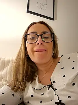 Molliexo's cam snapshot