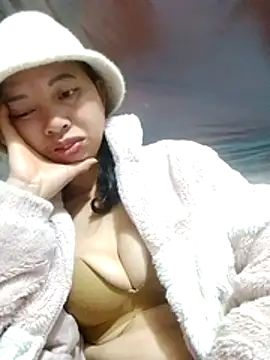 TRIEUTRIEU20's cam snapshot