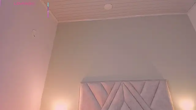 Amelia_Saenz_'s cam snapshot