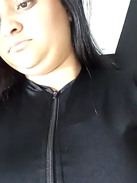 Emma_Sweet-'s cam snapshot