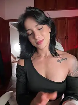 Ale_Lewis's cam snapshot