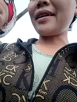 bree-zz's cam snapshot