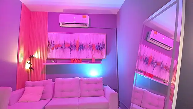 lilian_vergara's cam snapshot