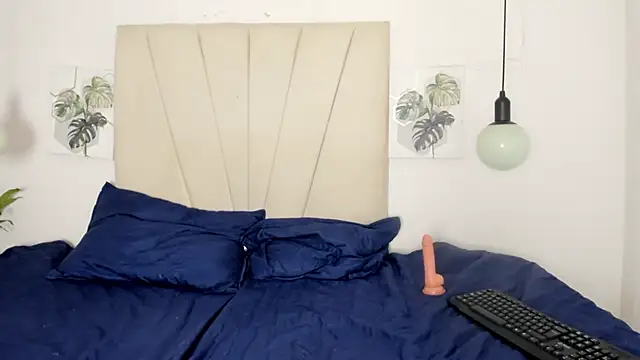 EbonyDesireX's cam snapshot