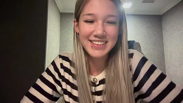 lilXdomii's cam snapshot