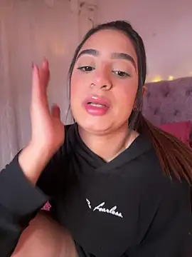 Samantha_e2's cam snapshot