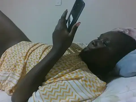 queen_aria19's cam snapshot