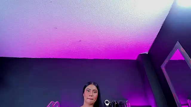 DelaneyStone live sex cam