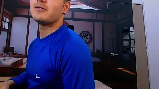 RayanLynxx's cam snapshot