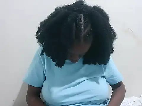 prettybeee's cam snapshot