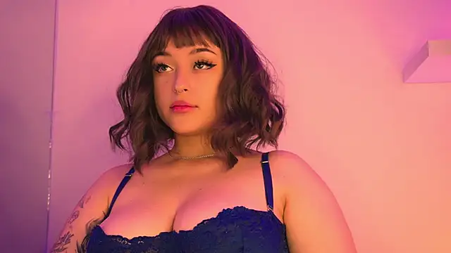 Gloomydoll's cam snapshot