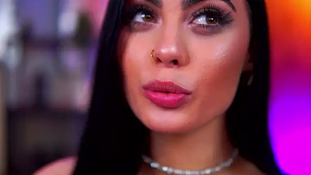 RavennaDArcy's cam snapshot