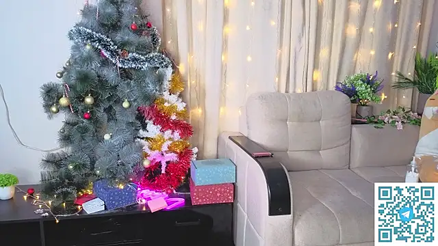 ColettaMejias's cam snapshot