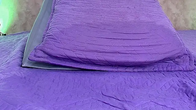 anisha_x's cam snapshot