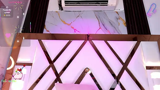 miilaklum's cam snapshot