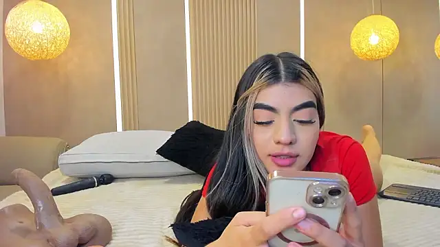 Antonella_west's cam snapshot