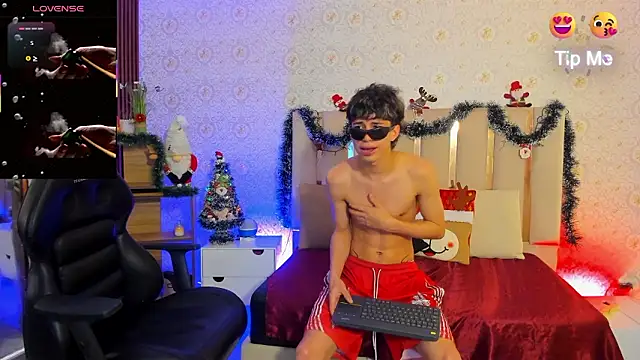 kaelwolf_tay live sex cam