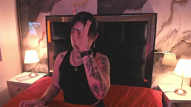 SusanVilla's cam snapshot