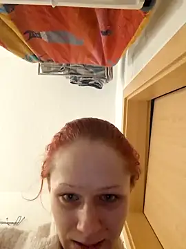 RedTeufelGirl's cam snapshot