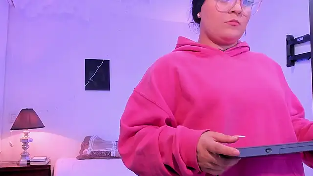 melody_blossom_'s cam snapshot