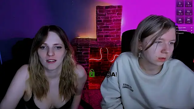 gloria_bubble's cam snapshot