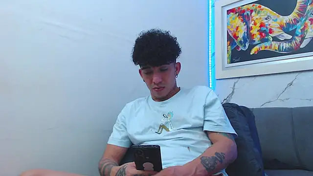 targuerian22's cam snapshot