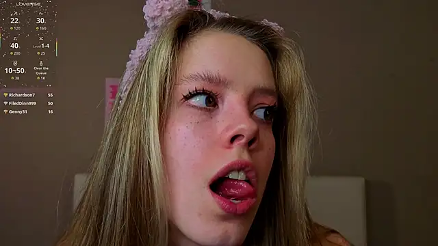 TiffinyMergist's cam snapshot