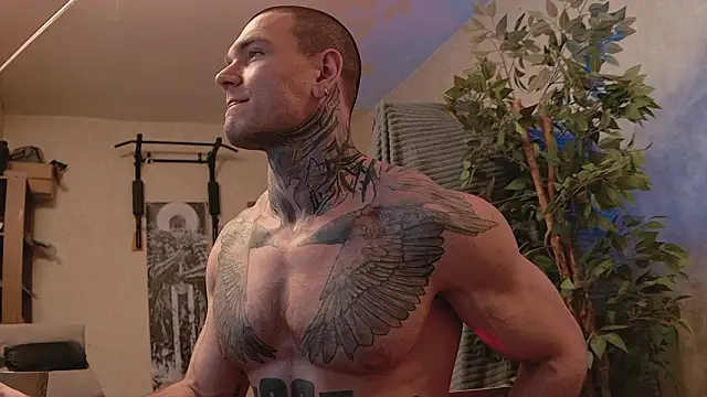 bulatov_xx's cam snapshot