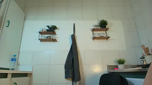 aaron_antonella_mds's cam snapshot