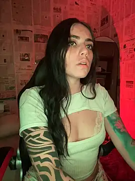 i_am_nina_'s cam snapshot