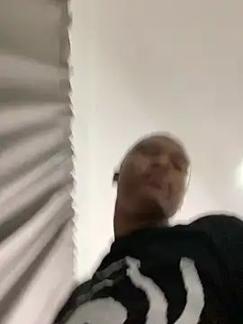 _Fifi's cam snapshot