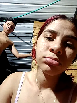 Zoe_axxelll live sex cam