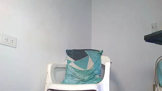 maximo_vega_newv live sex cam