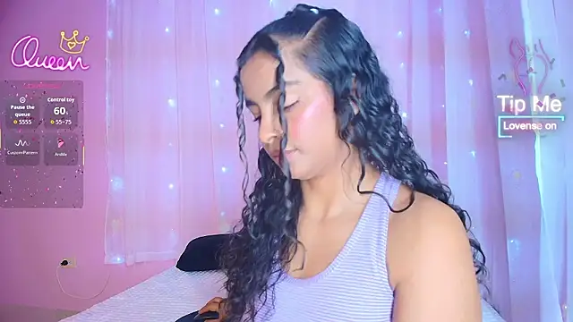 SunnyGilmoree's cam snapshot