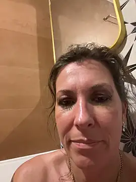 Lwhite1's cam snapshot