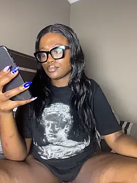 Moonzy77's cam snapshot