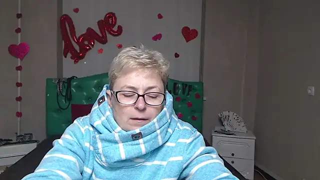 EmiliaGree's cam snapshot